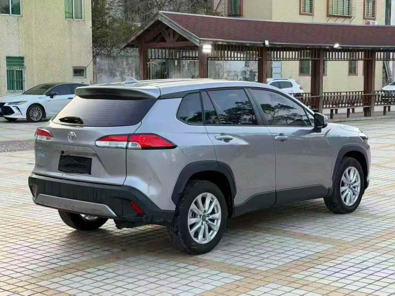 廣州25年豐田銳放8