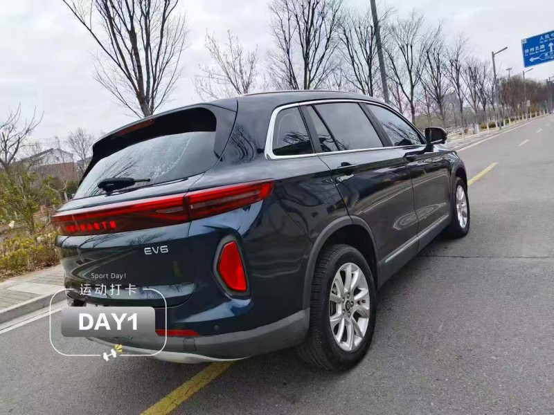 苏州22年创维EV65