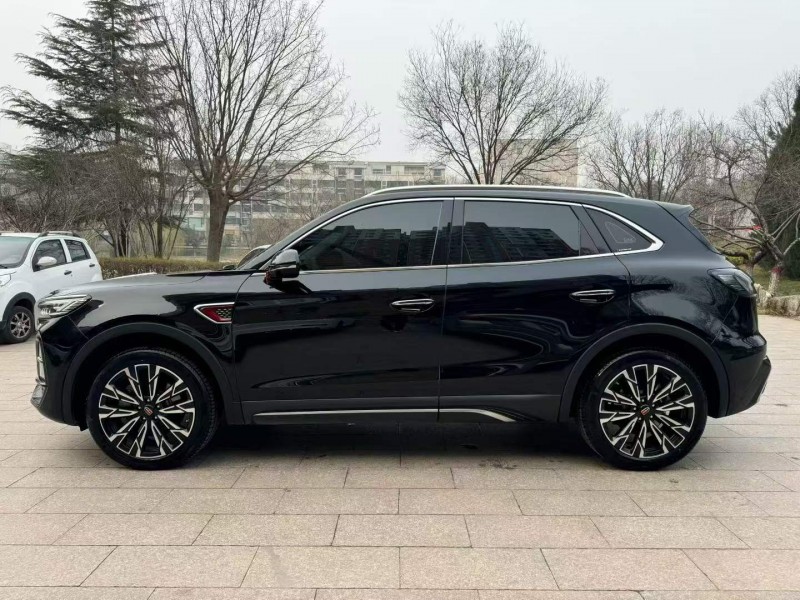 邢臺25年紅旗HS55