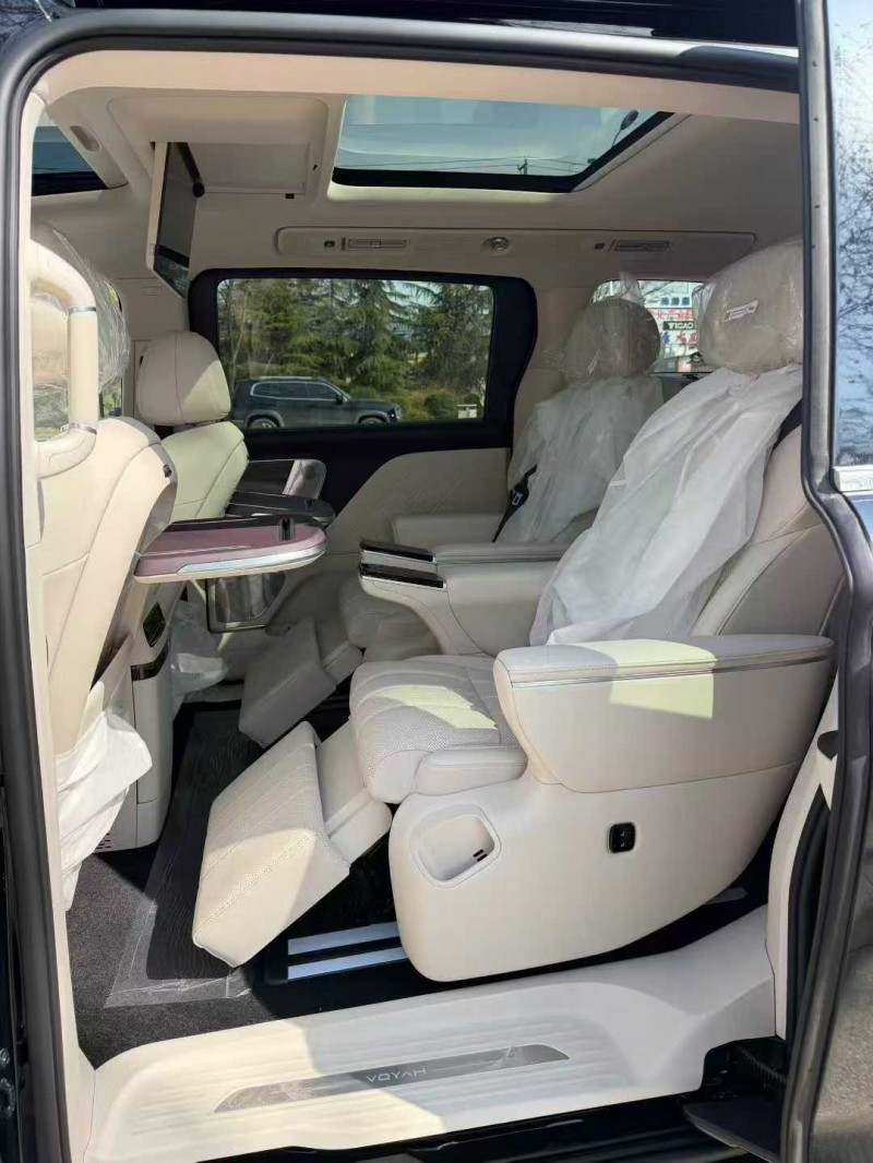 邢台26年岚图汽车梦想家6