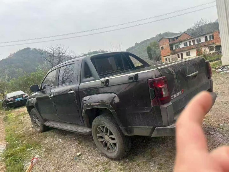 嘉兴23年江铃域虎5