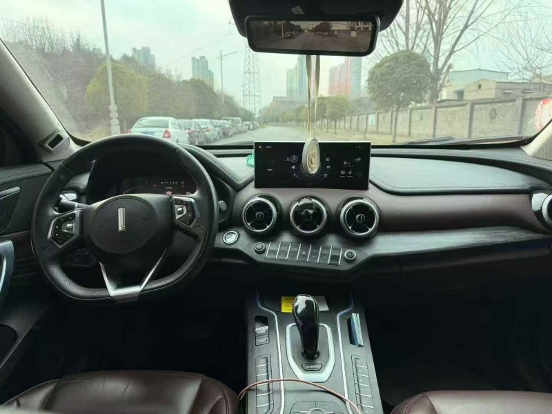 鹤壁20年长城汽车魏牌4