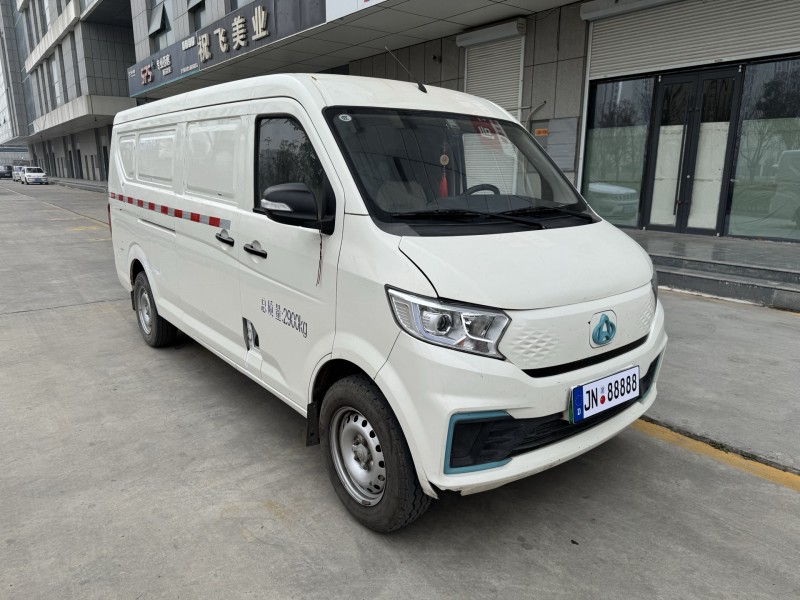 濟寧24年長安汽車跨越星3