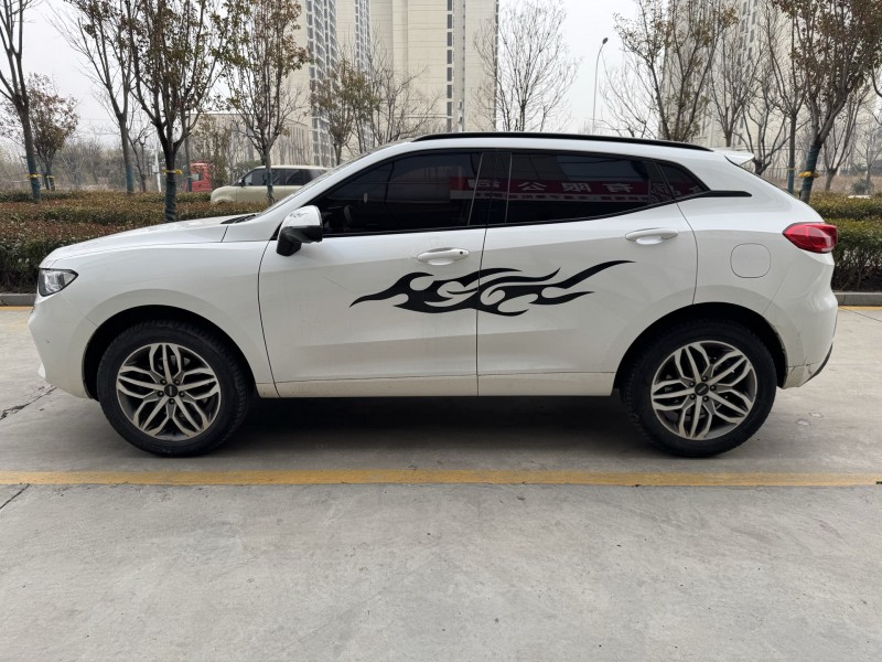 濟寧18年長城汽車魏牌8