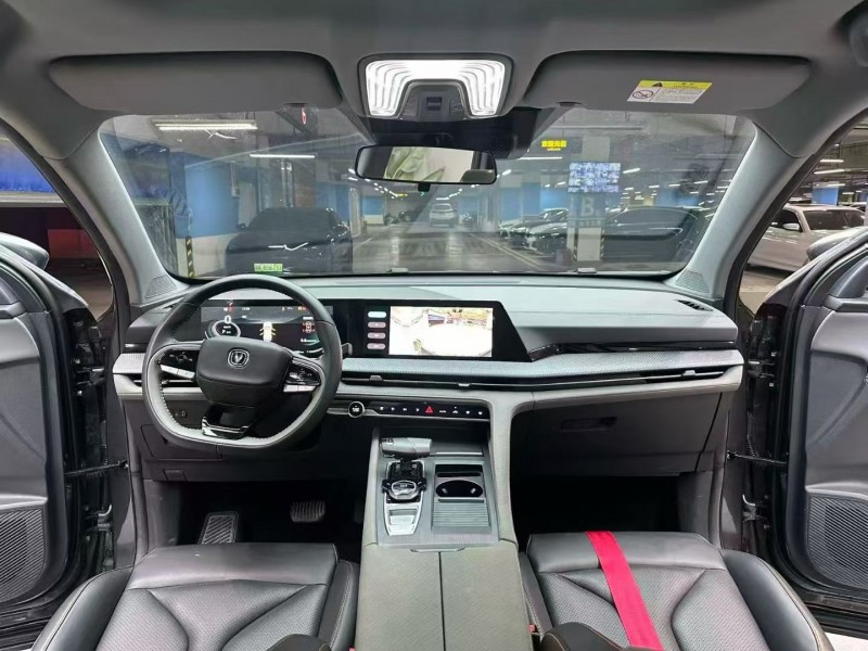 成都23年长安汽车CS753