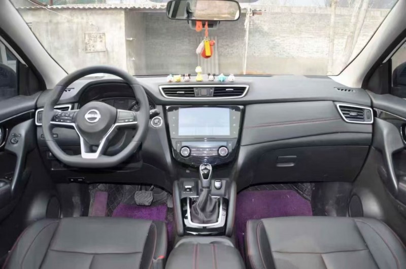 安阳23年日产逍客8