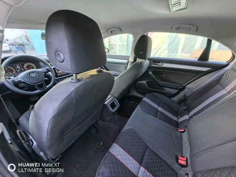 赤峰22年大众凌渡3