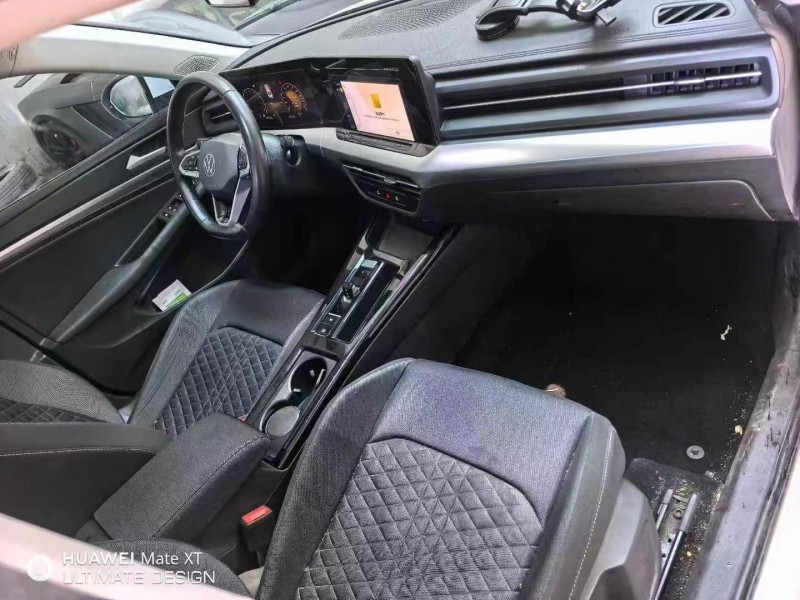 赤峰22年大众凌渡3