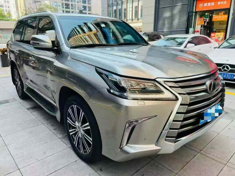 深圳22年雷克萨斯LX2