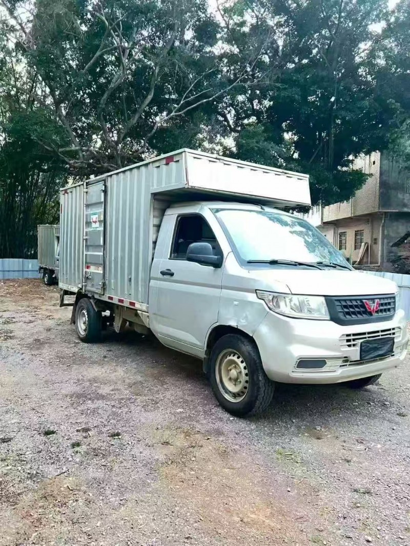 桂林19年五菱汽车新卡2