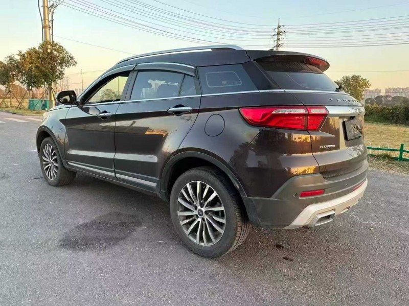 苏州20年福特领界9