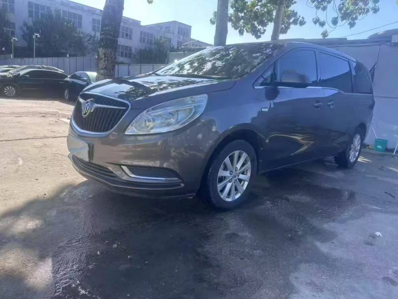 青岛18年别克GL83