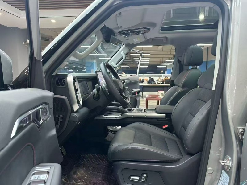 成都25年奇瑞捷途4