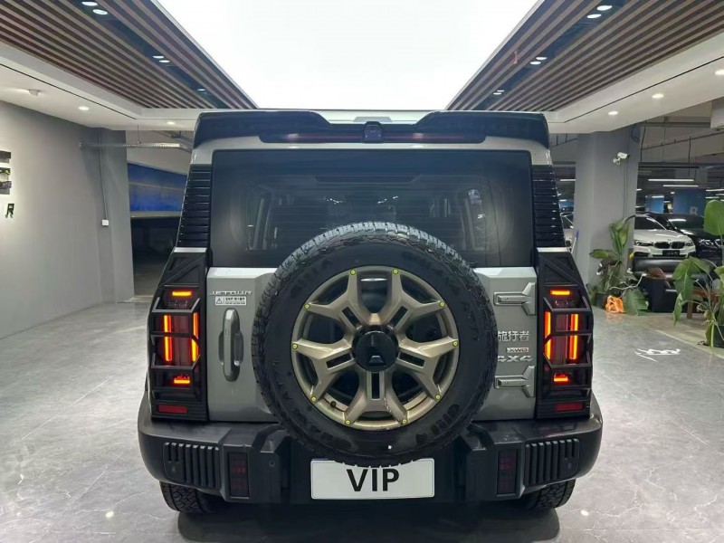 成都25年奇瑞捷途6