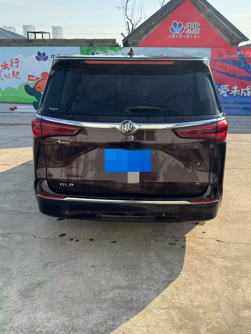 泰安21年別克GL84