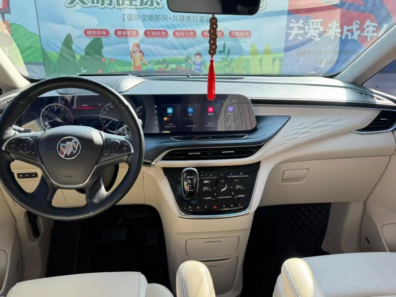 泰安21年別克GL85