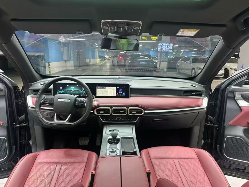 成都25年奇瑞捷途3