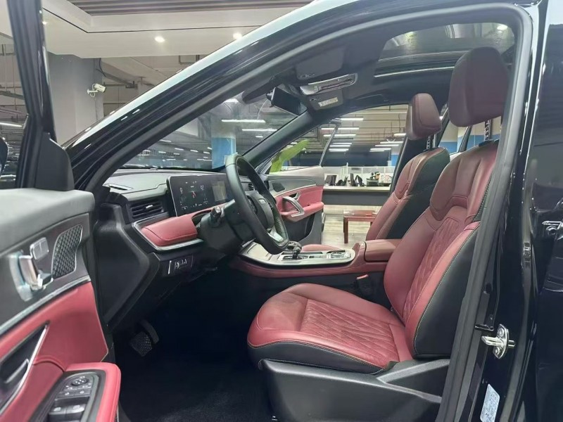 成都25年奇瑞捷途4