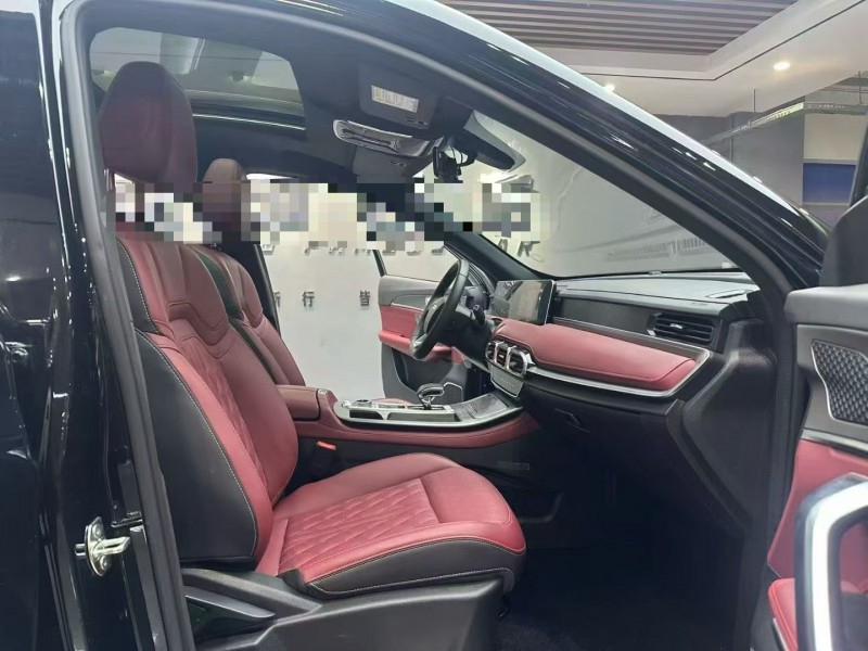 成都25年奇瑞捷途8