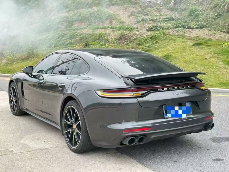 三明22年保时捷帕拉梅拉7