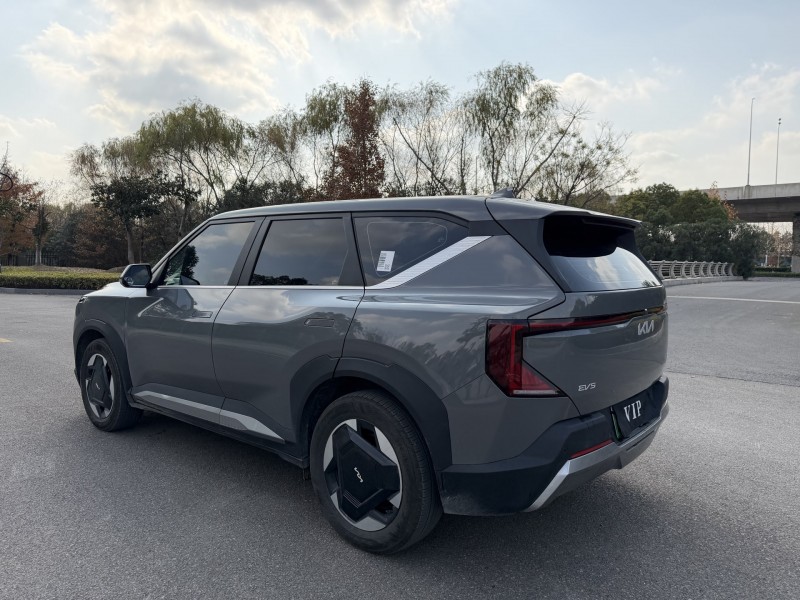 盐城24年起亚EV57
