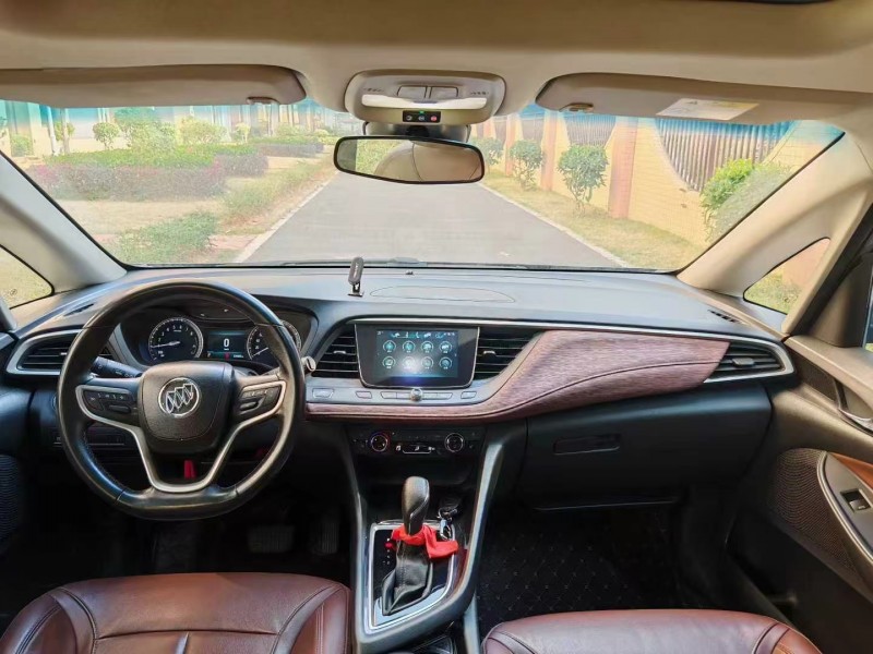 东莞19年别克GL64