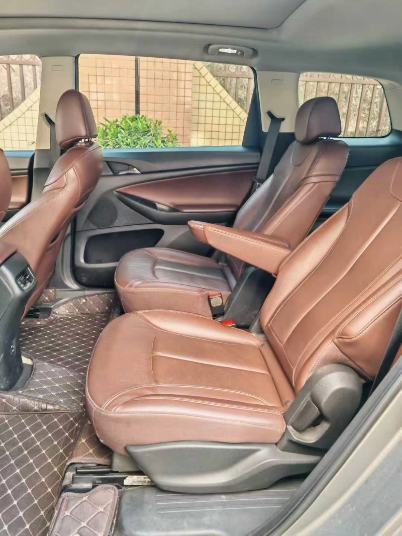 东莞19年别克GL65