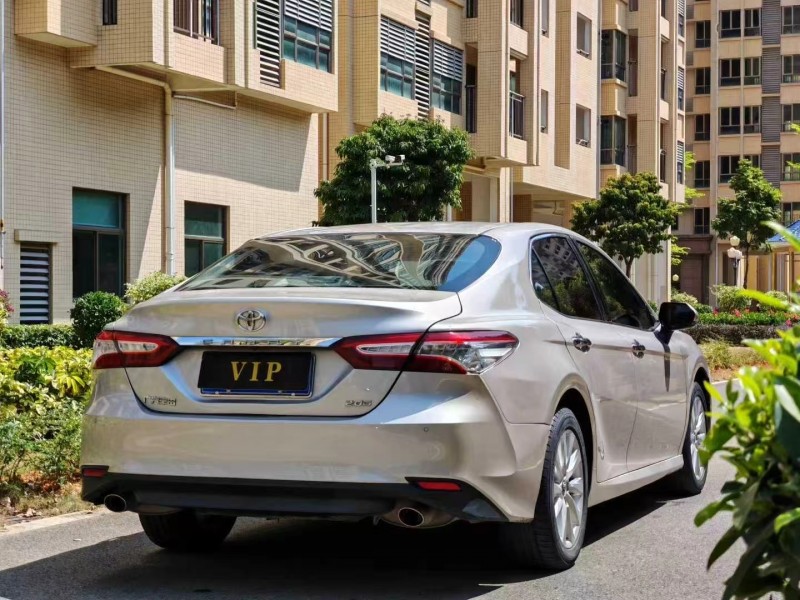 东莞20年丰田凯美瑞9