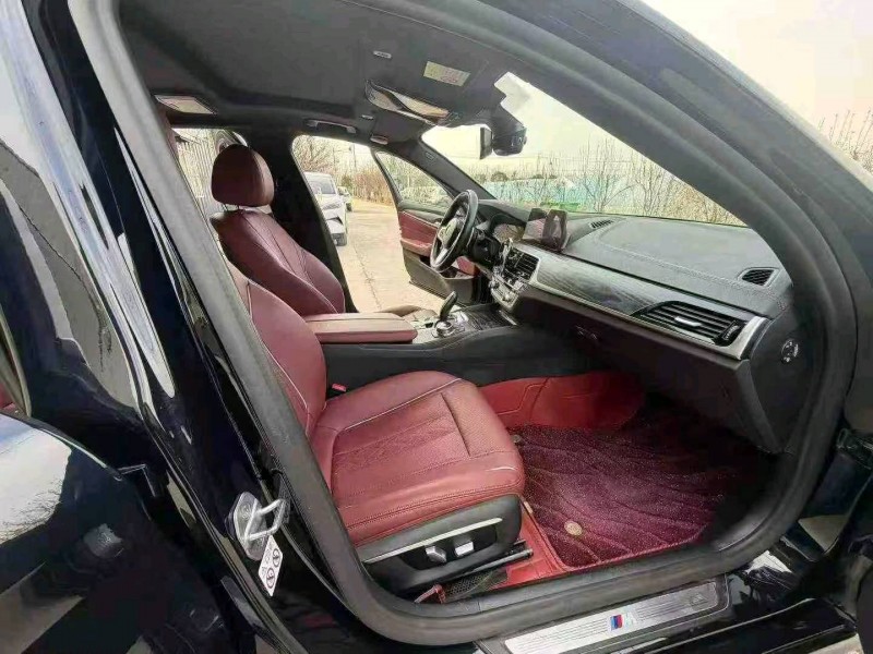 徐州21年宝马5系8