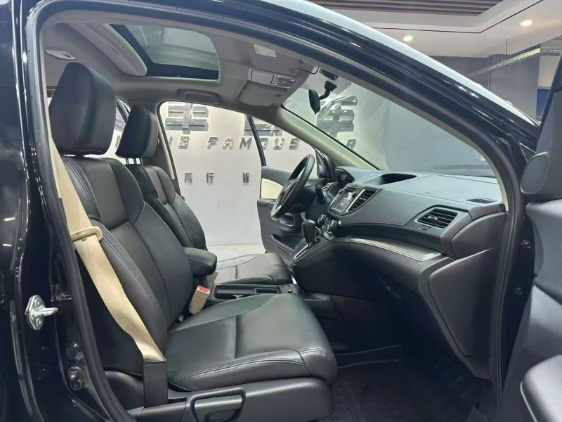 成都16年本田CRV6