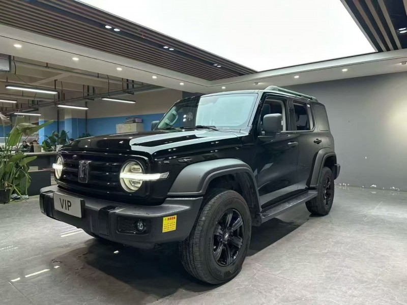 成都23年长城汽车坦克2