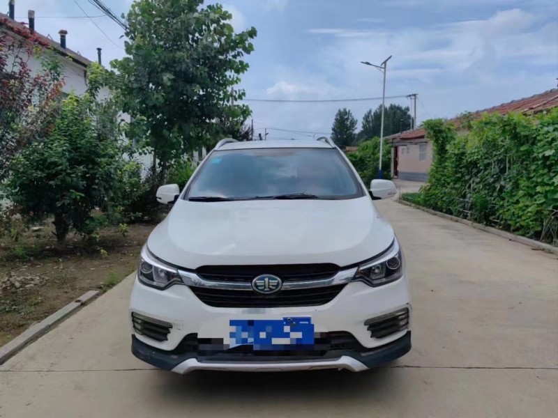 青岛19年一汽骏派1