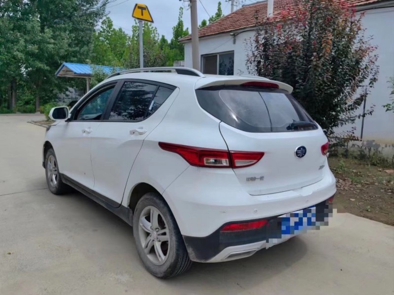 青岛19年一汽骏派7