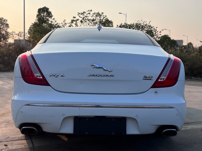 長沙15年捷豹XJ8