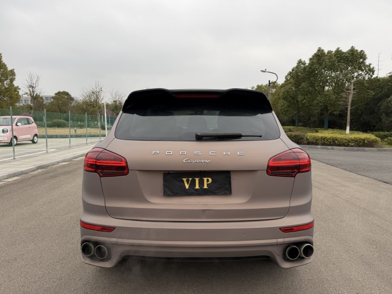 淮安14年保時捷卡宴6