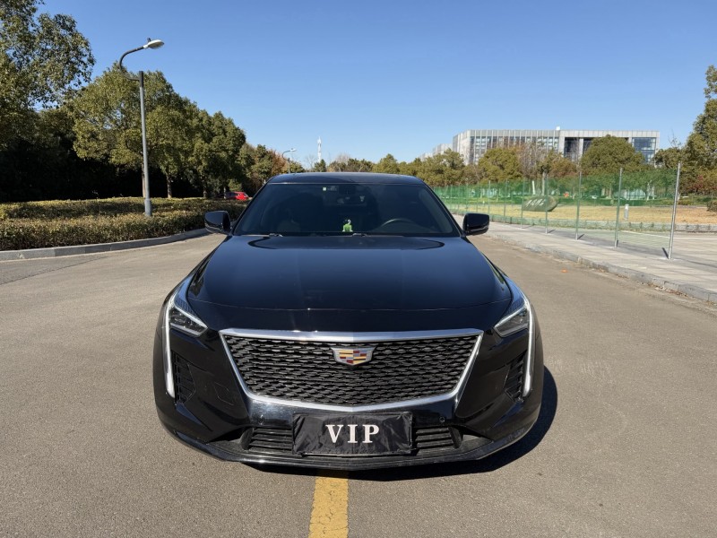 南通20年凯迪拉克CT61