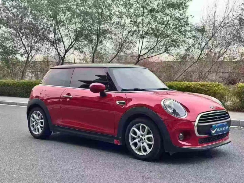 珠海21年寶馬迷你3