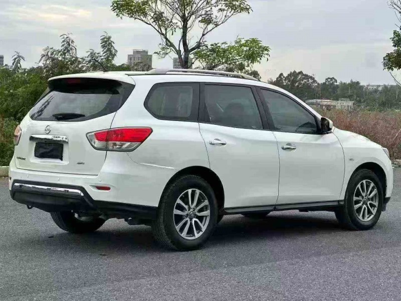 珠海19年日產探路者8