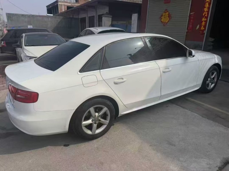 安阳13年奥迪A4L8