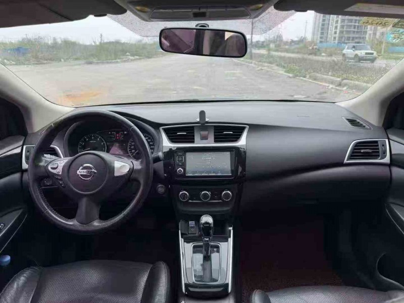 梧州18年日产轩逸6