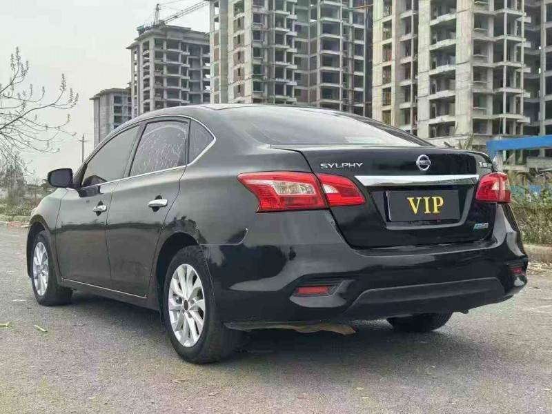 梧州18年日产轩逸7