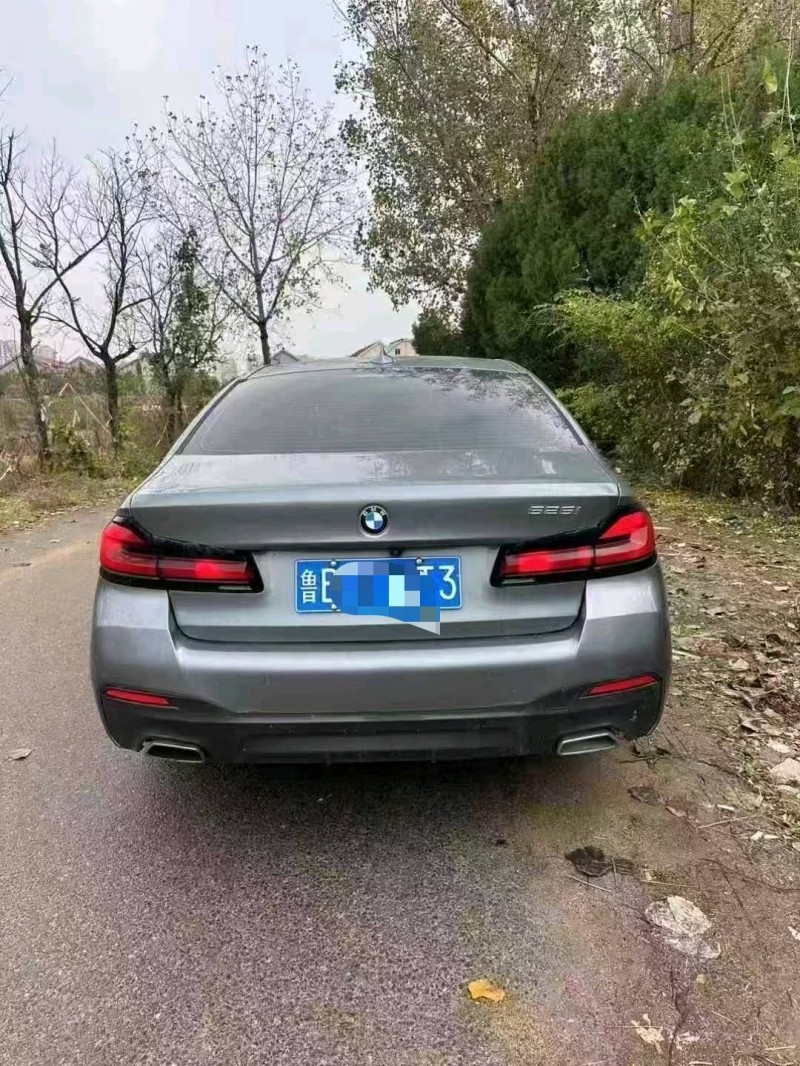 青岛21年宝马5系4