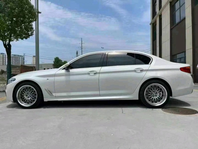 襄阳21年宝马5系4