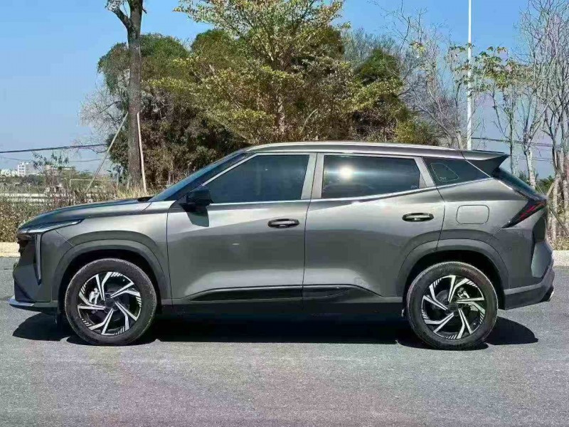 珠海24年吉利博越3