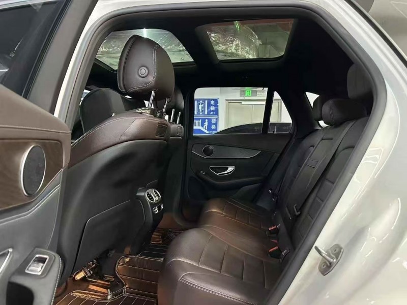 广州17年奔驰GLC4