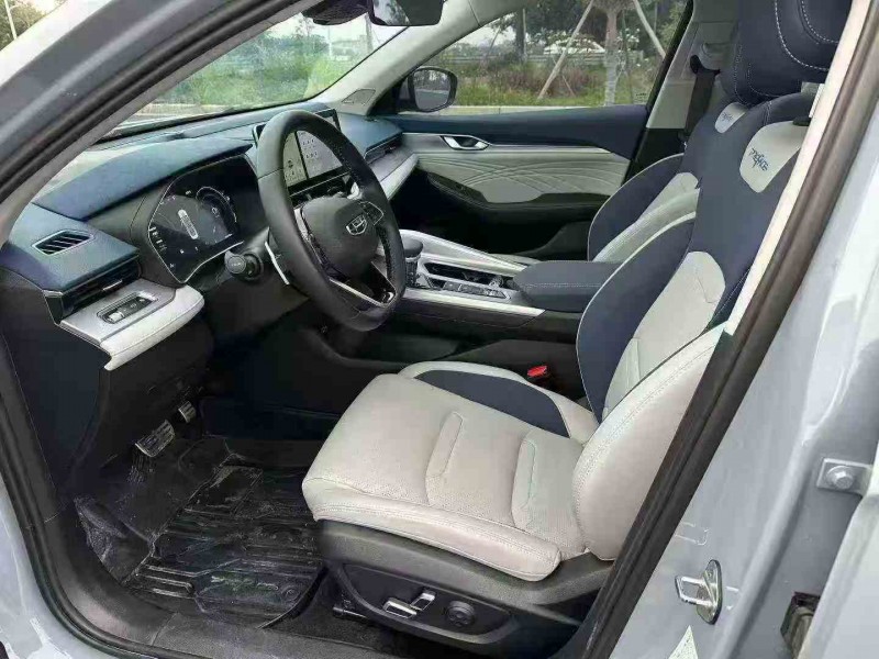 汕头23年吉利星瑞5