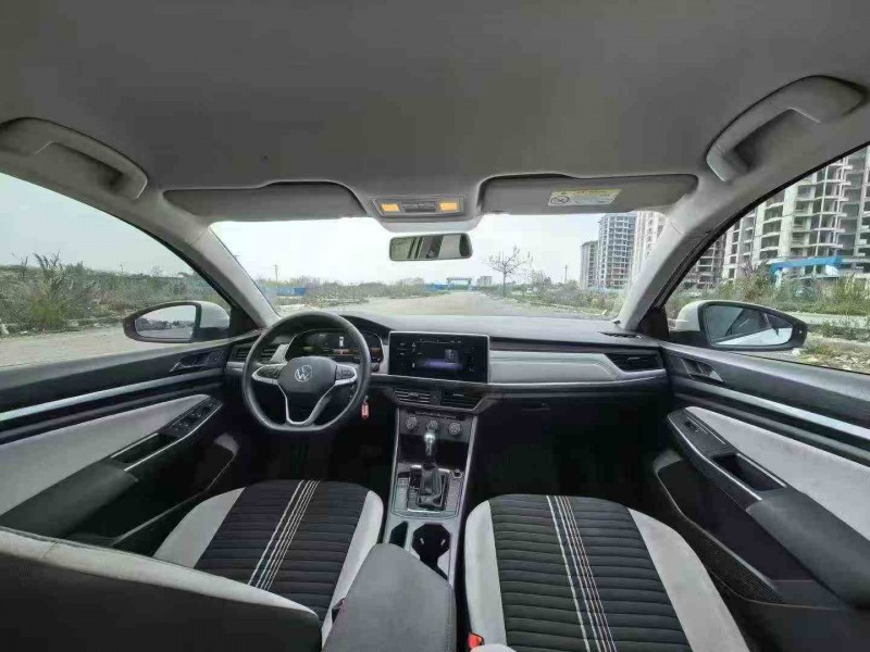 贵港24年大众宝来5