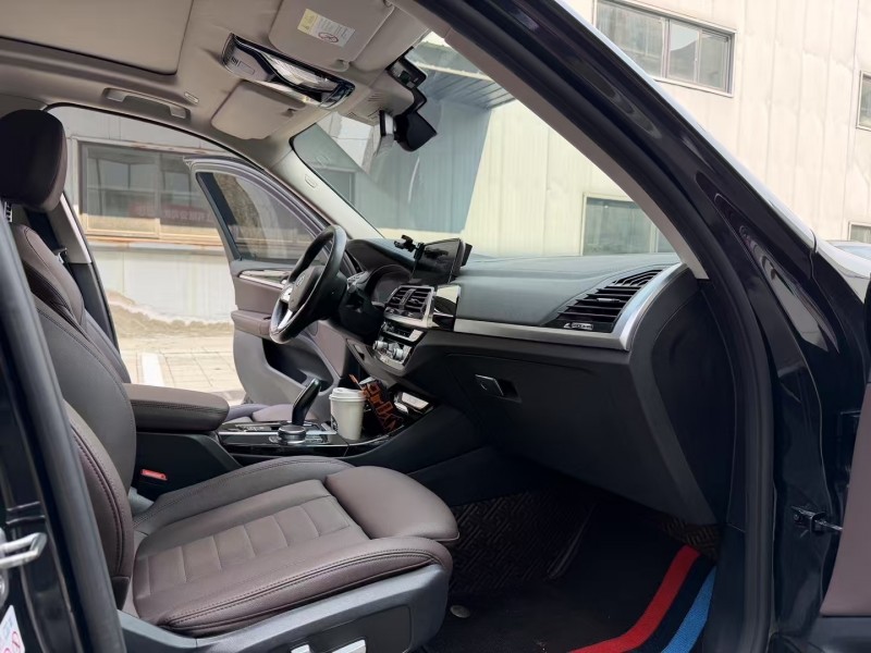 徐州21年宝马X34