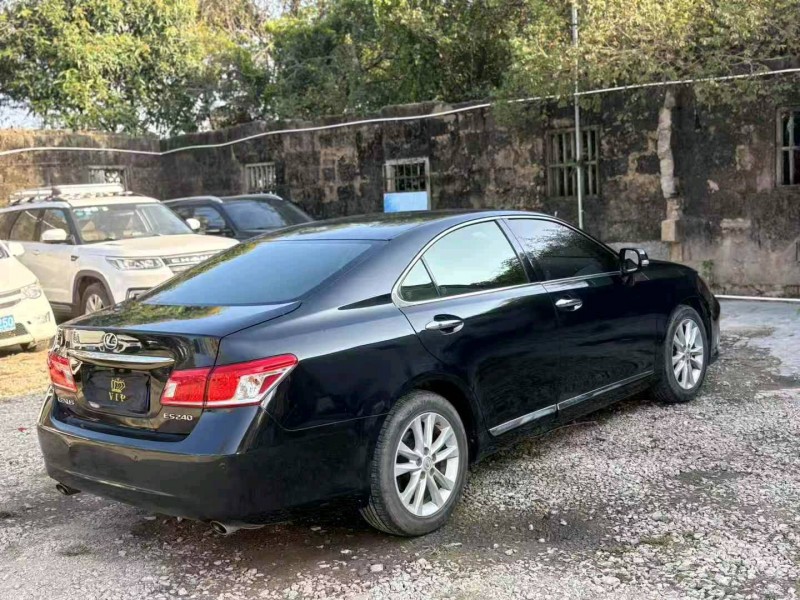 揭阳11年雷克萨斯ES4