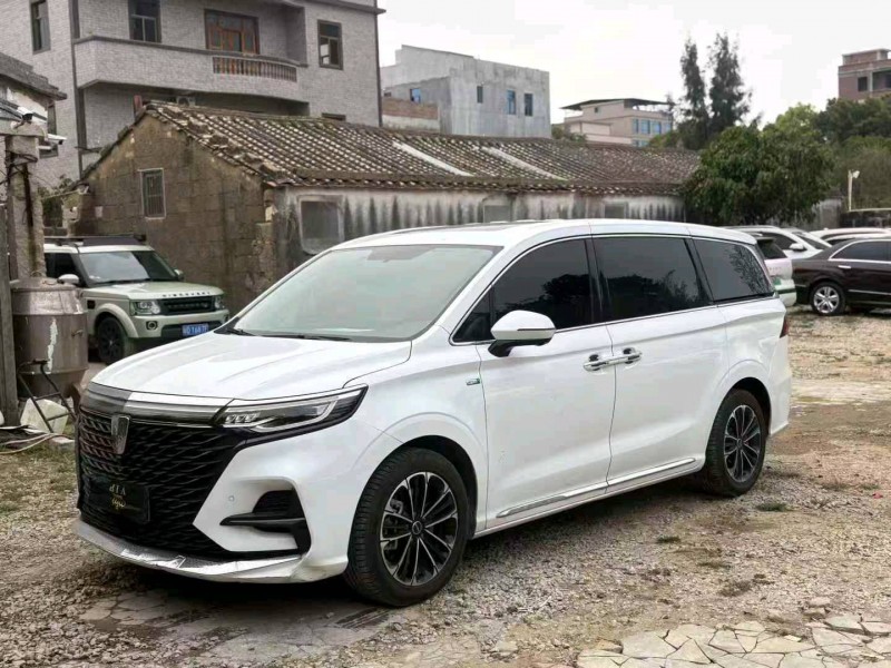 揭阳21年荣威IMAX82